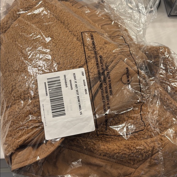 FP Movement Scout It Out Fleece Vest SZ XS NWT- color Twig - Picture 7 of 7